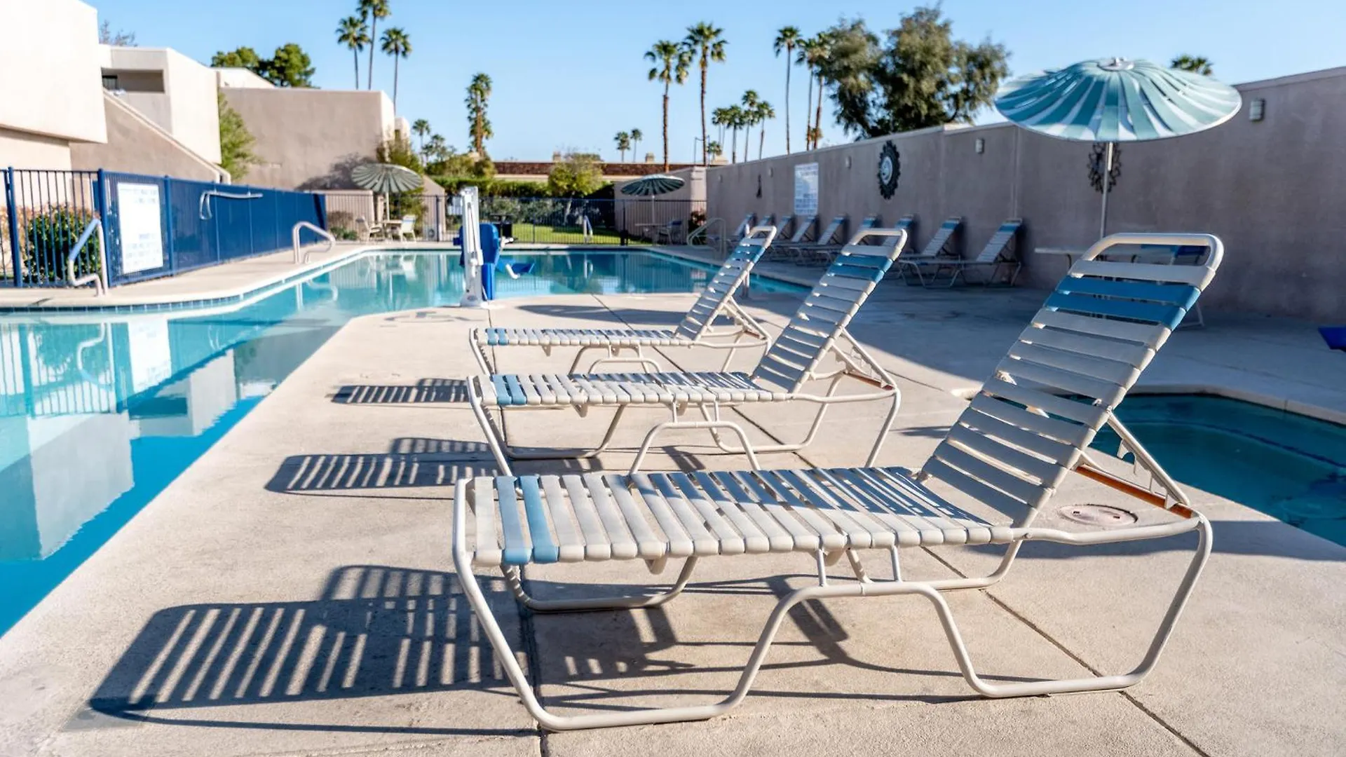 Vista Mirage Resort Palm Springs